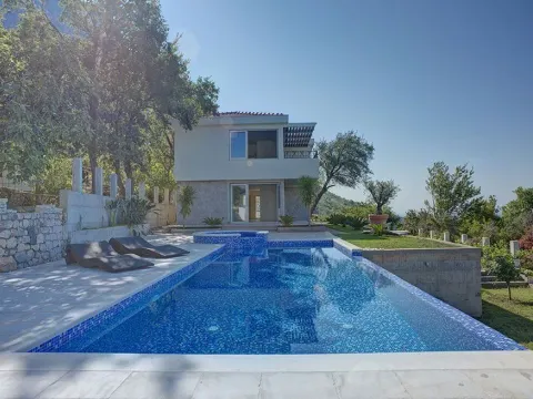 Prodaja, kuća, 242m², Blizikuće, Budva - image 17