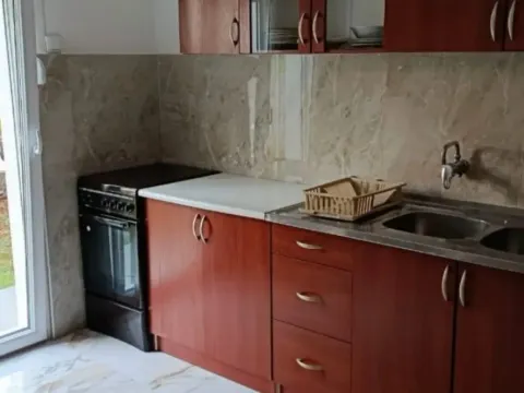 Izdavanje, jednosoban stan, 50m², Mrčevac, Tivat - image 3