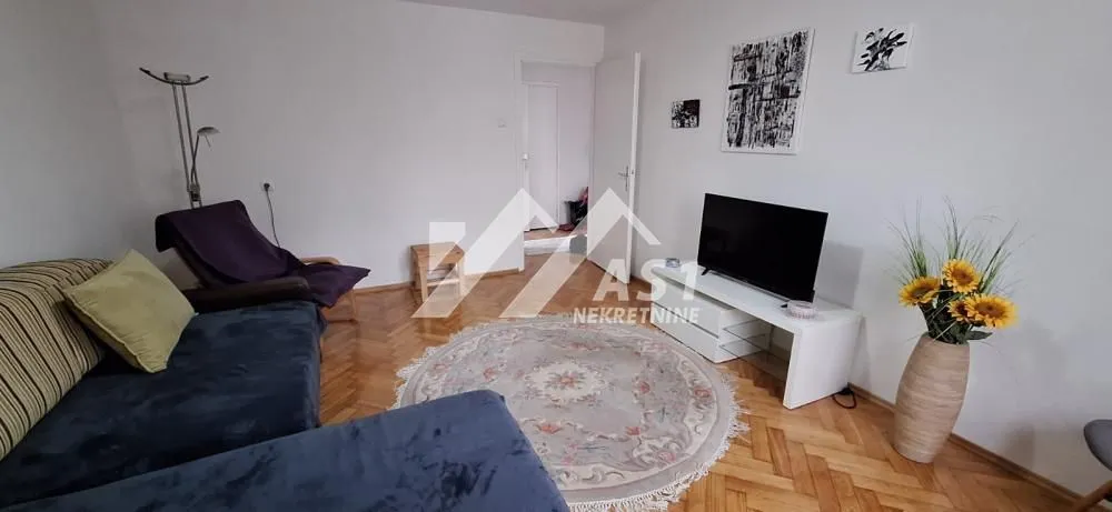 Izdavanje, dvosoban stan, 50m², Adamovićevo Naselje, Novi Sad Sve Podlokacije