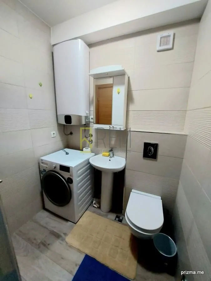 Prodaja, dvosoban stan, 65m², Ljubović, Podgorica