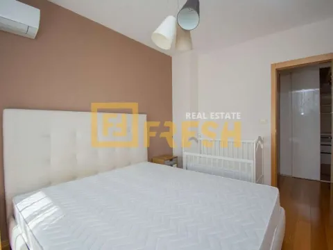 Izdavanje, trosoban stan, 110m², Preko Morače, Podgorica - image 14