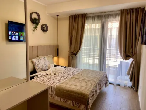 Izdavanje, dvosoban stan, 92m², Rafailovići, Budva - image 8