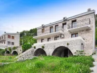 Prodaja,  kuća, 156m2, Petrovac, Budva