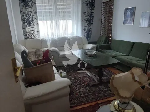 Sale, house, 400m², Rabrovac, Mladenovac - image 2