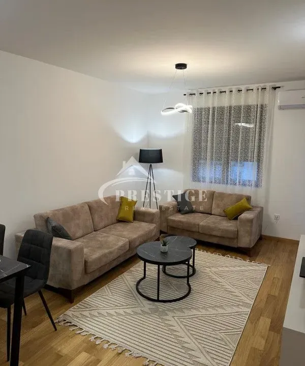 Izdavanje, jednosoban stan, 47m², City Kvart, Podgorica