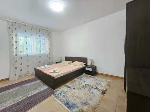 Sale, two bedroom apartment, 90m², Bečići, Budva - image 9