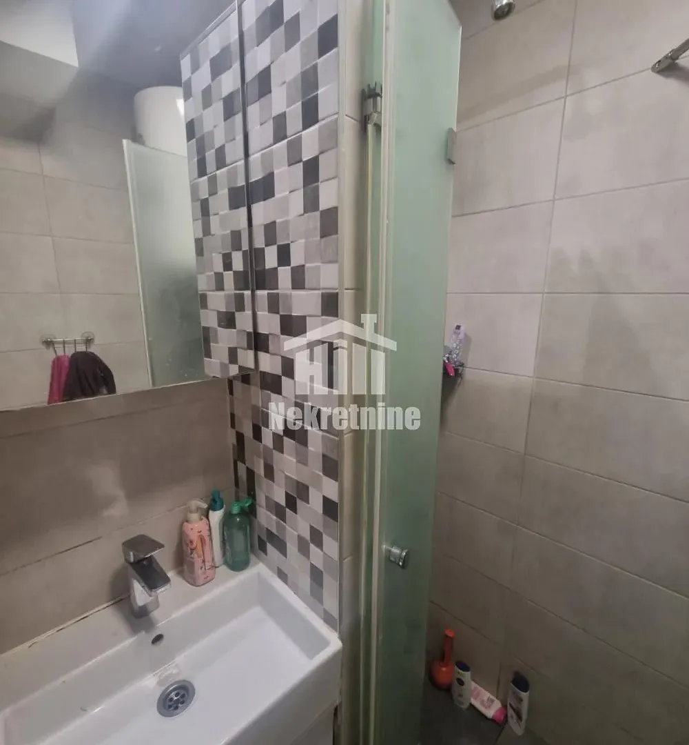 Prodaja, dvosoban stan, 66m², Novi Beograd Blok 37, Novi Beograd Sve Podlokacije