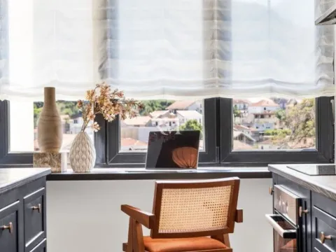 Izdavanje, dvosoban stan, 77m², Centar, Tivat - image 4