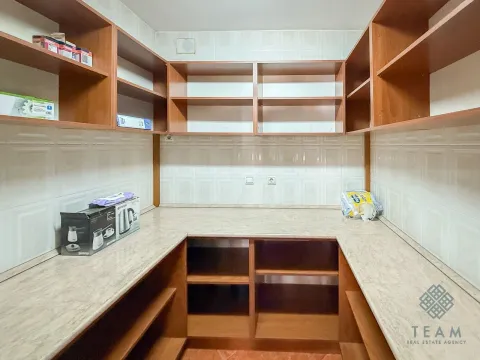 Rent, office space, 150m², Stara Varoš, Podgorica - image 12