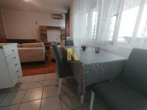 Rent, three bedroom apartment, 77m², Novi Sad, Srbija - image 9