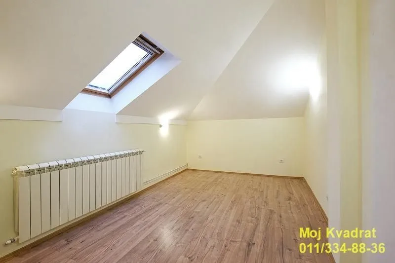 Izdavanje, kuća, 375m², Senjak, Beograd