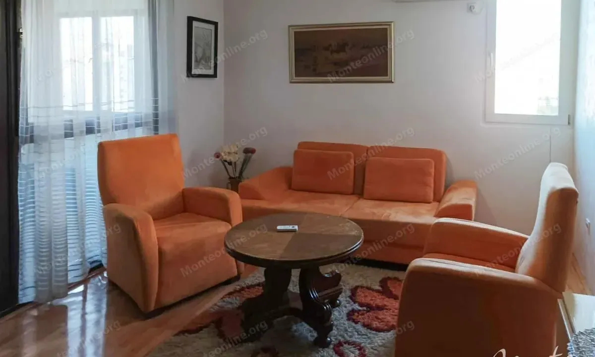 Sale, two bedroom apartment, 76m², Blok 5, Podgorica