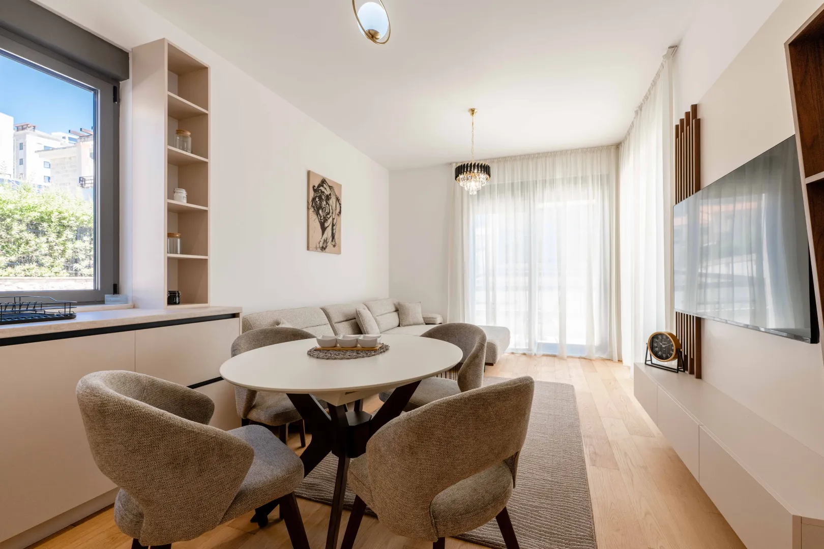 Rent, one bedroom apartment, 51m², Bečići, Budva