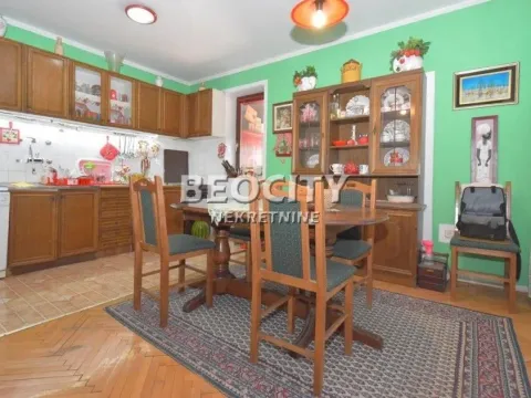 Prodaja, kuća, 360m², Kudeljarski Nasip, Pančevo - image 15