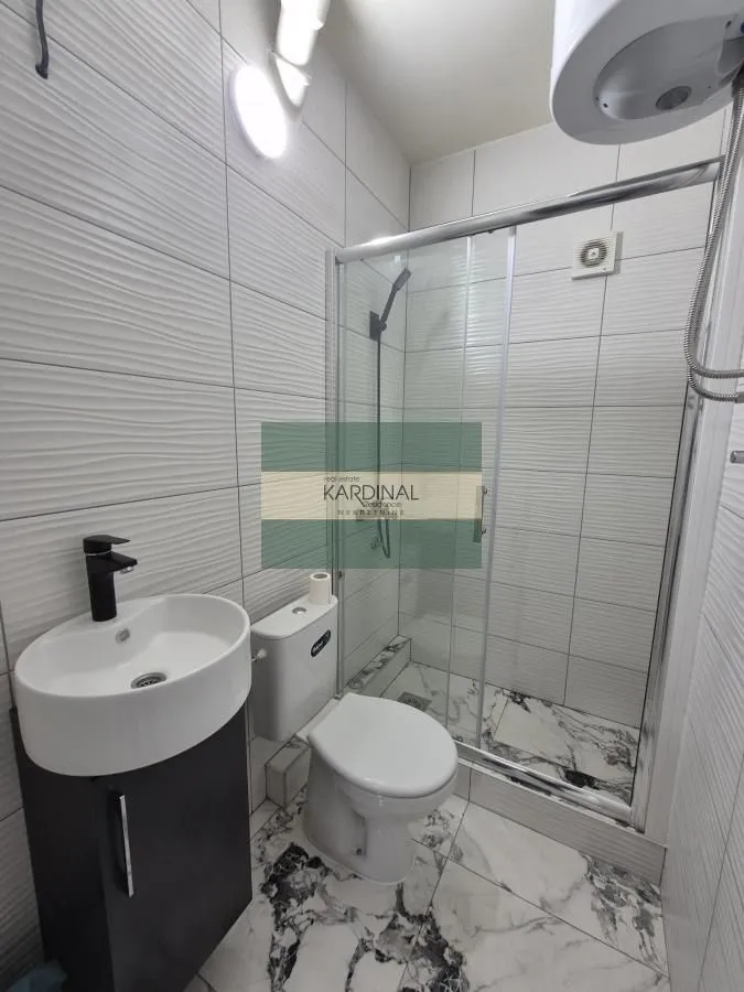 Prodaja, jednosoban stan, 39m², Centar, Jagodina