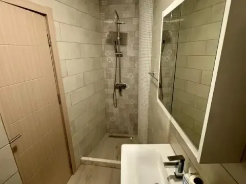 Rent, studio apartment, 30m², Sutomore, Bar - image 4