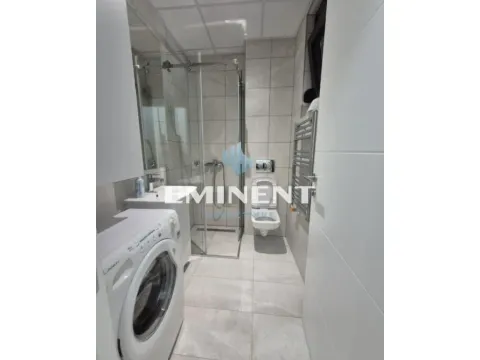 Izdavanje, trosoban stan, 54m², Banovo Brdo, Beograd - image 8