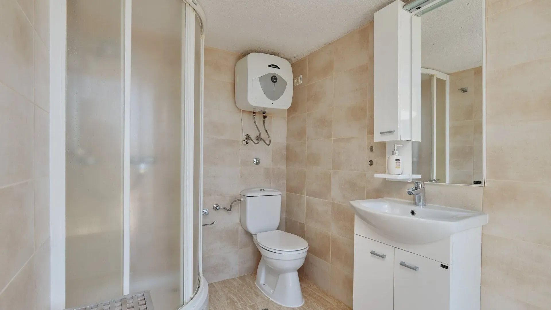 Sale, house, 233m², Kotor, Crna Gora