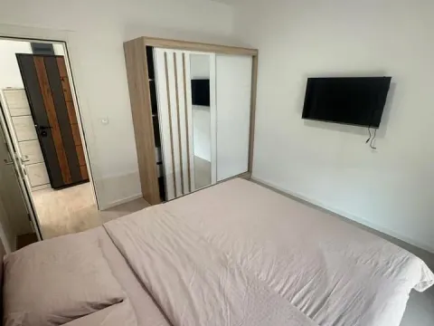 Rent, two bedroom apartment, 60m², Centar, Bar - image 6