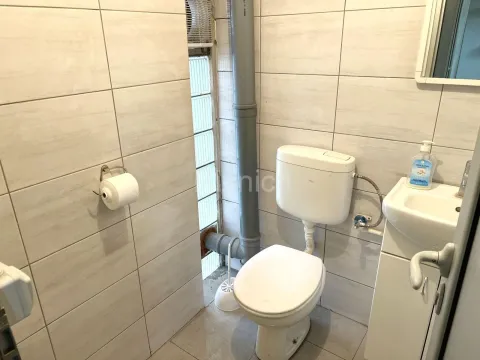 Sale, office space, 109m², Niš, Srbija - image 8