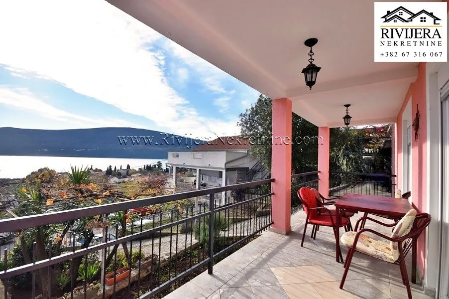 Prodaja, kuća, 144m², Baošići, Herceg Novi