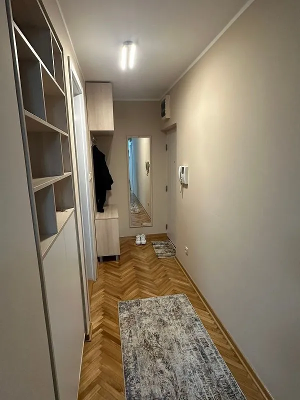 Izdavanje, dvosoban stan, 63m², Stari Grad, Beograd