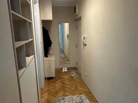 Izdavanje, dvosoban stan, 63m², Stari Grad, Beograd - image 9