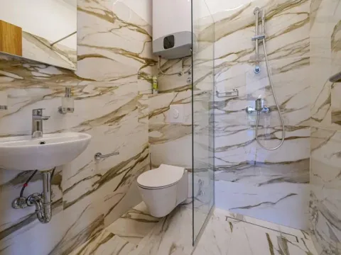 Sale, house, 150m², Dobrota, Kotor - image 10