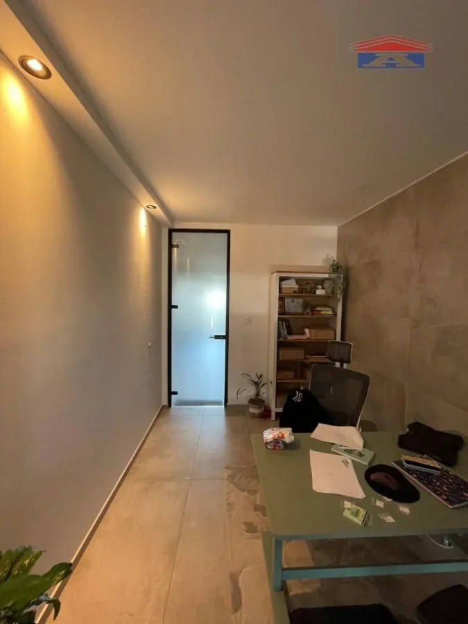 Rent, office space, 68m², Cara Dušana, Novi Sad Sve Podlokacije