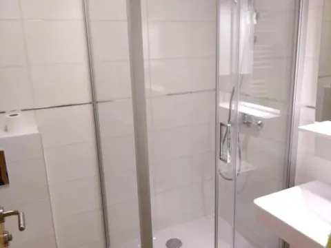 Izdavanje, dvosoban stan, 61m², Vukov Spomenik, Zvezdara Sve Podlokacije - image 7