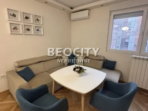 Stan in Vukov Spomenik