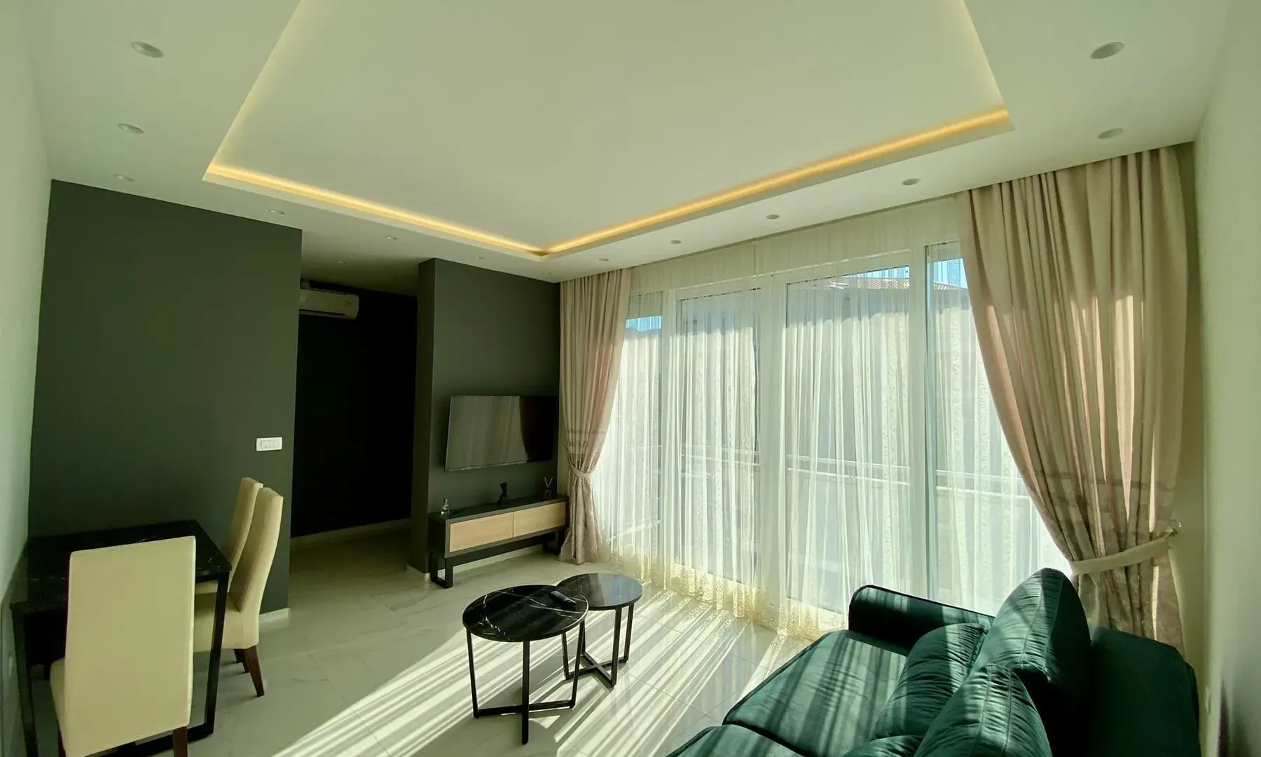 Izdavanje, garsonjera, 30m², Budva, Crna Gora