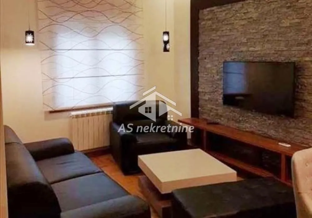 Izdavanje, stan, 62m², Đeram Pijaca, Beograd