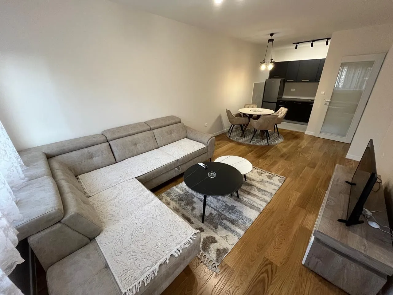 Rent, one bedroom apartment, 47m², Central Point, Podgorica