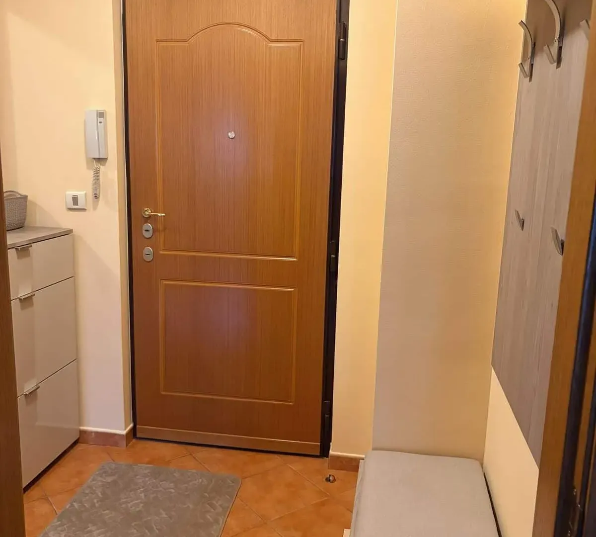 Rent, one bedroom apartment, 47m², Podgorica, Crna Gora