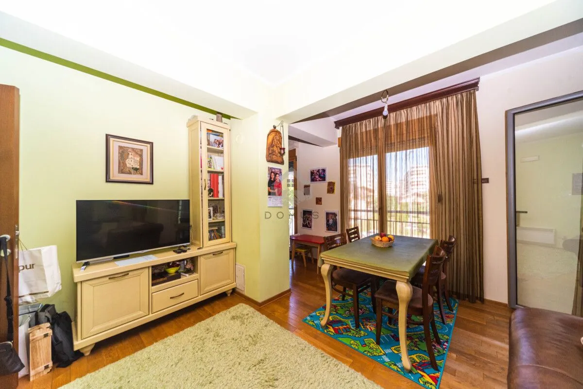 Prodaja, dvosoban stan, 81m², Krivi Most, Podgorica