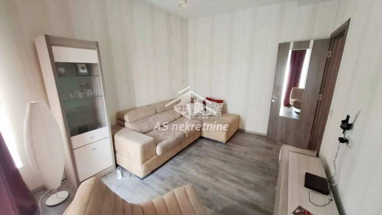 Rent, two bedroom apartment, 42m², Palata Pravde, Beograd