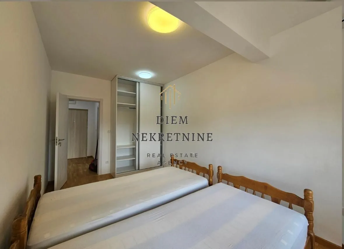 Izdavanje, jednosoban stan, 44m², Centar, Bar