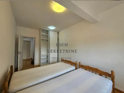 Izdavanje, jednosoban stan, 44m², Centar, Bar - image 8