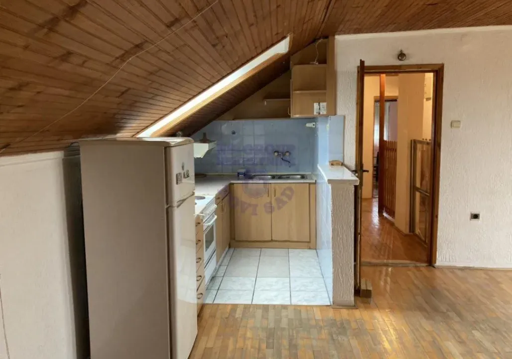 Prodaja, stan, 64m², Grbavica, Novi Sad Sve Podlokacije