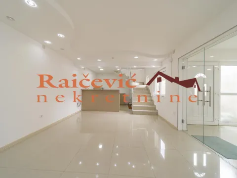 Rent, office space, 180m², Lekino Brdo, Voždovac Sve Podlokacije