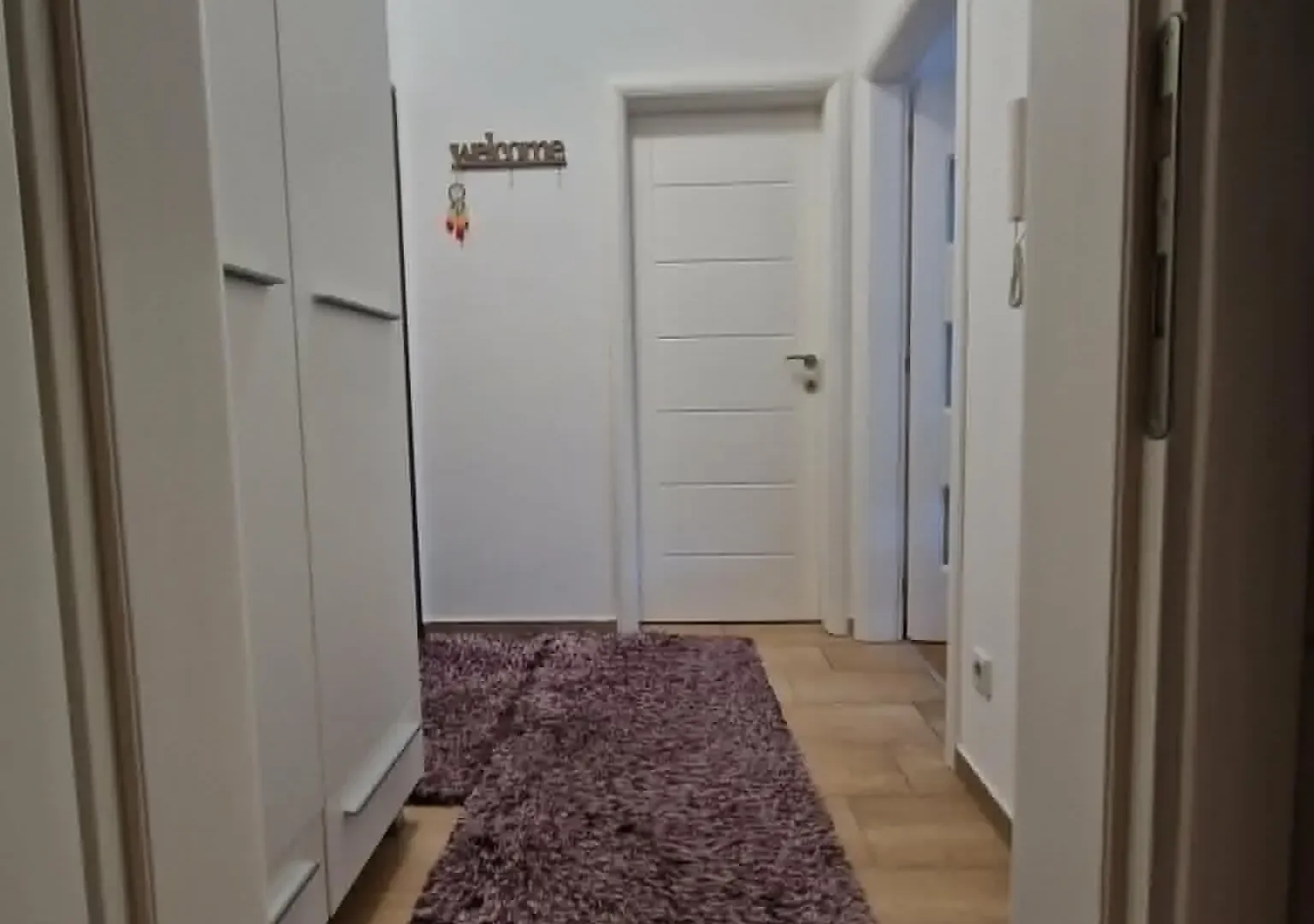 Izdavanje, jednosoban stan, 45m², Drač, Podgorica