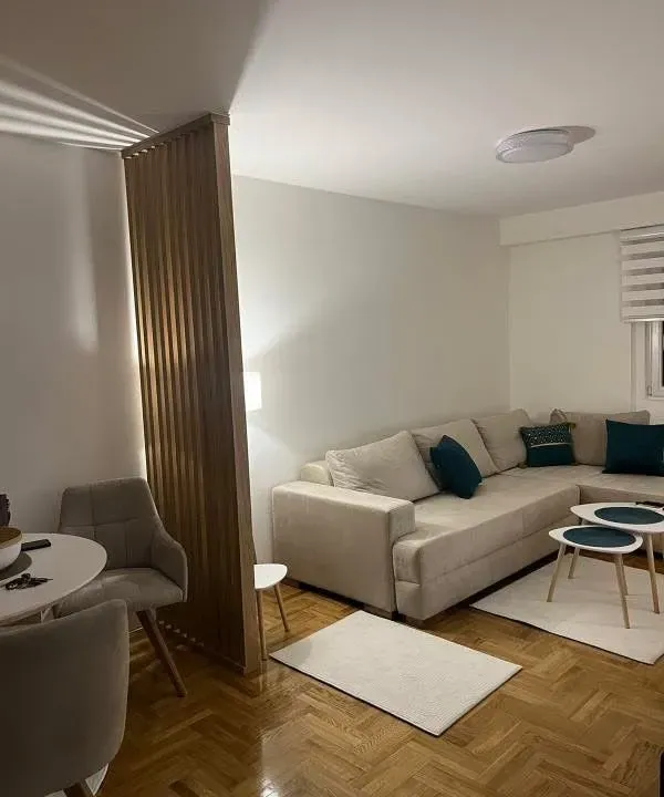 Izdavanje, jednosoban stan, 40m², Podgorica, Crna Gora