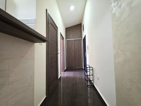 Izdavanje, stan, 42m², Centar, Podgorica - image 6