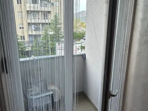 Izdavanje, garsonjera, 25m², Stari Aerodrom, Podgorica - image 11