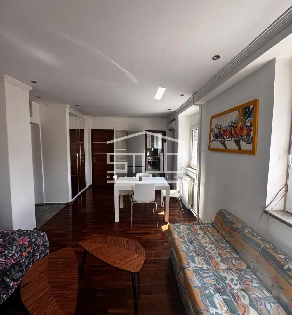 Sale, two bedroom apartment, 37m², Stari Grad, Beograd
