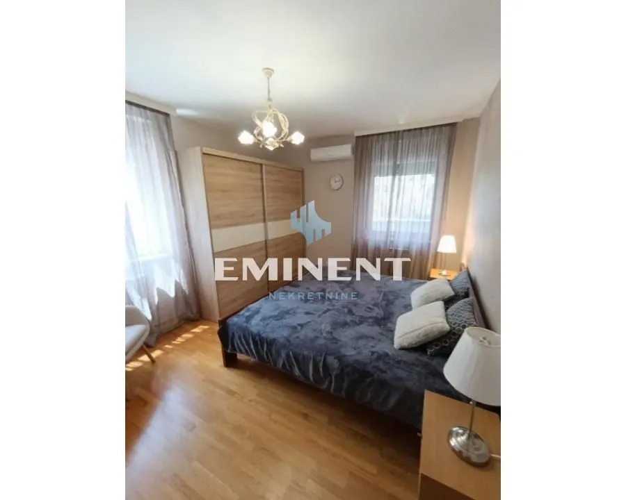 Prodaja, trosoban stan, 81m², Ada, Beograd