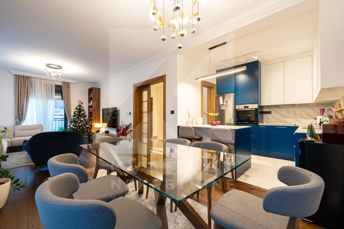 Izdavanje, kuća, 166m², Tološi, Podgorica