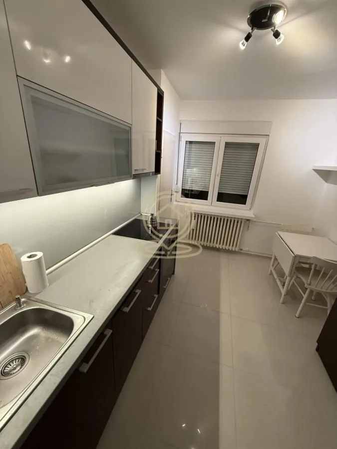 Izdavanje, dvosoban stan, 49m², Liman 2, Novi Sad Sve Podlokacije