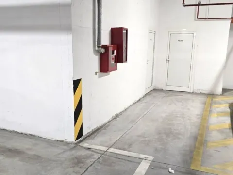 Prodaja,  parking/garaža, 18m2, City Kvart, Podgorica